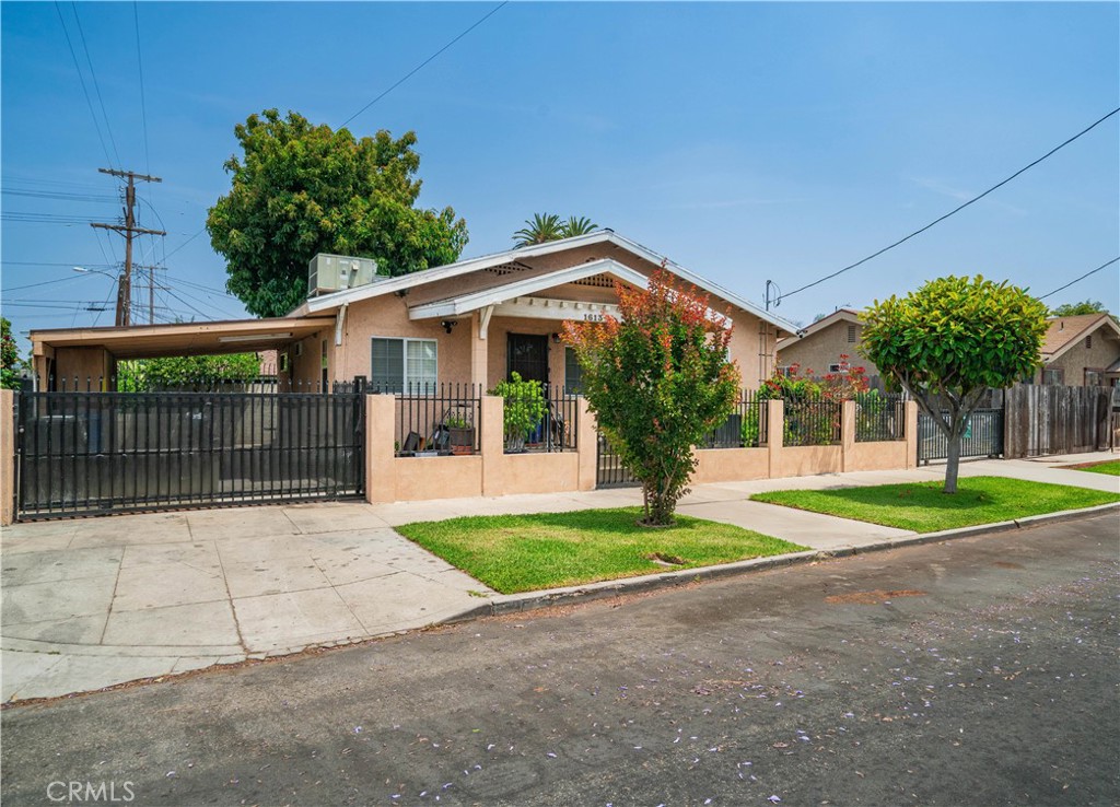 1613 West 56th Street Property Photo 1