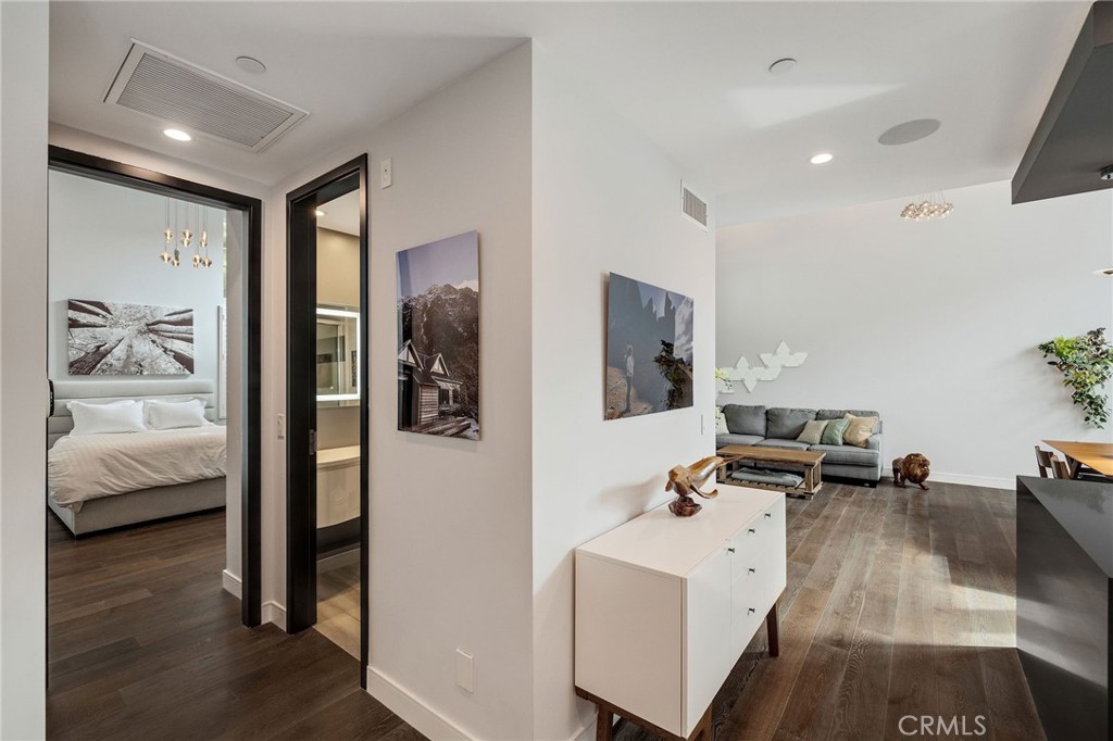 2119 Grant Avenue B Property Photo 18