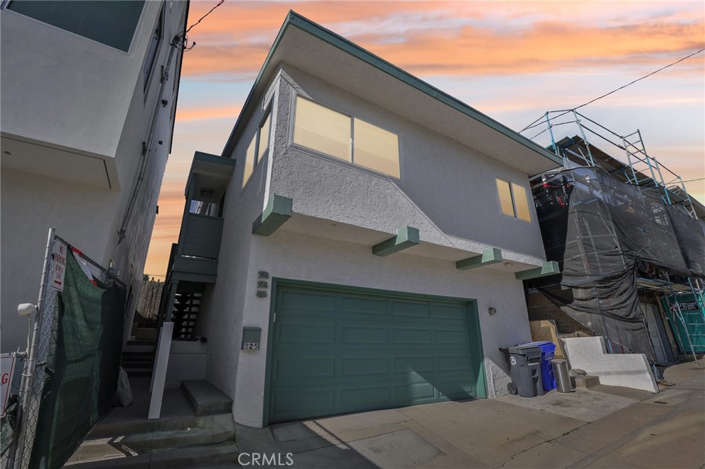 225 9th Street Property Photo