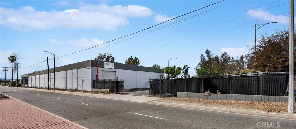 19603 Figueroa Street Property Photo 29