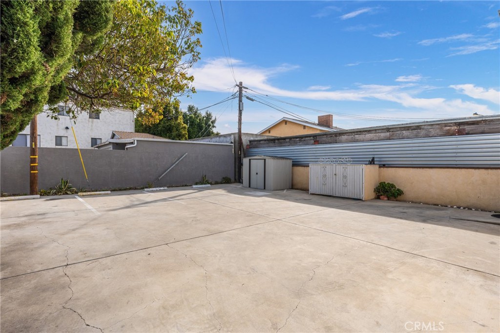 13426 Inglewood Avenue Property Photo 26