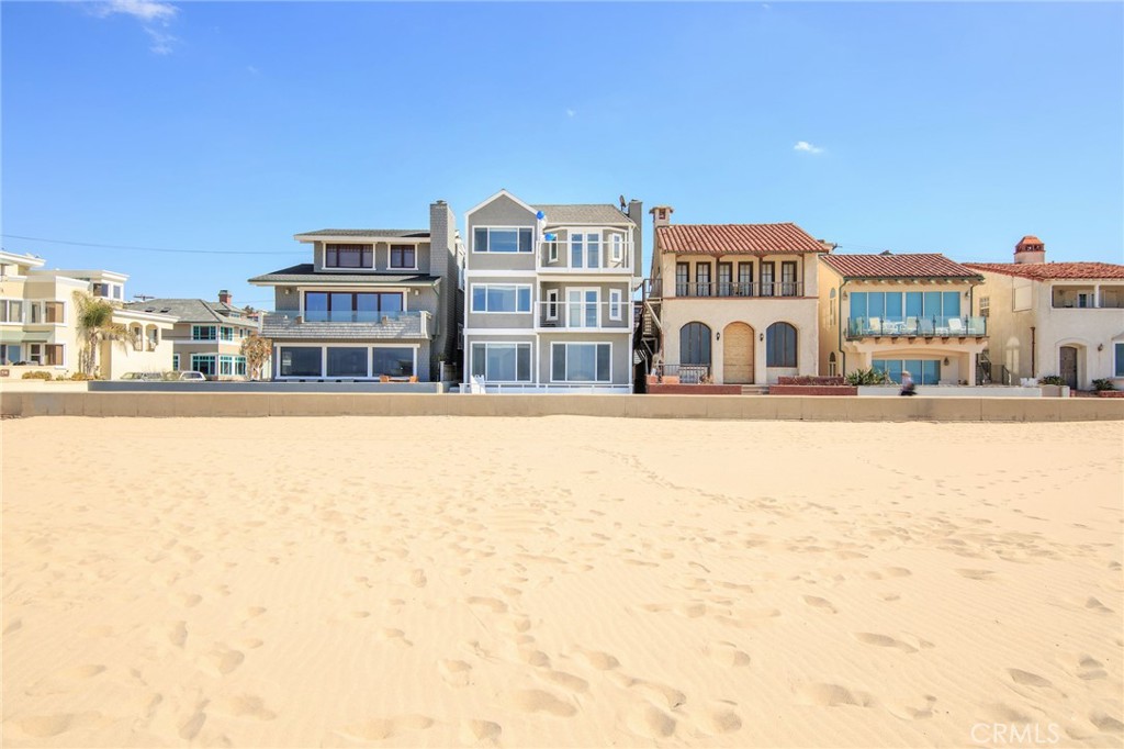 1836 The Strand Property Photo 8