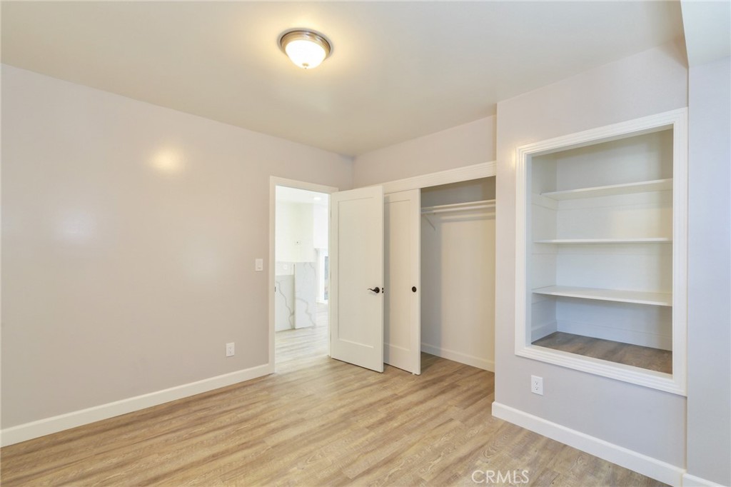 1836 The Strand Property Photo 43