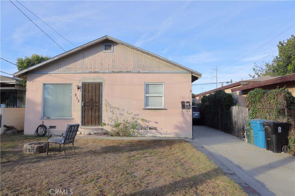 4513 W 168th Street Property Photo