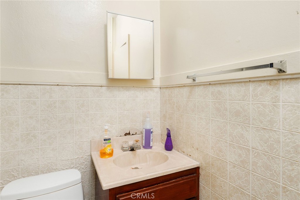 2703 7th Street Property Photo 7