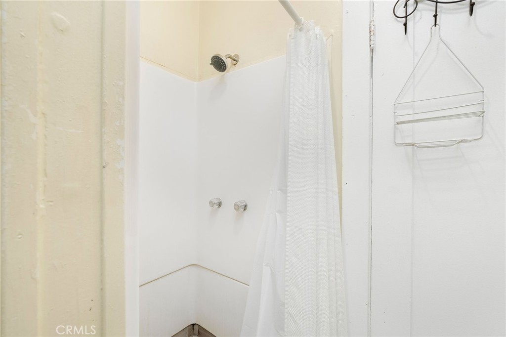 2703 7th Street Property Photo 9