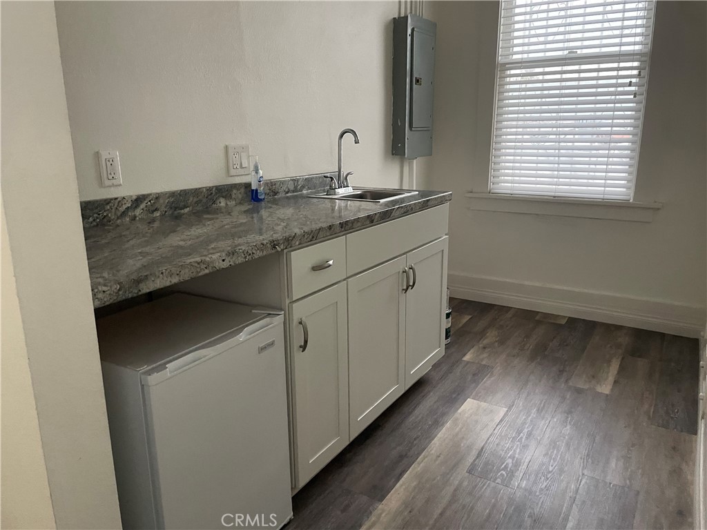 1405 Marcelina Avenue 111 Property Photo 6