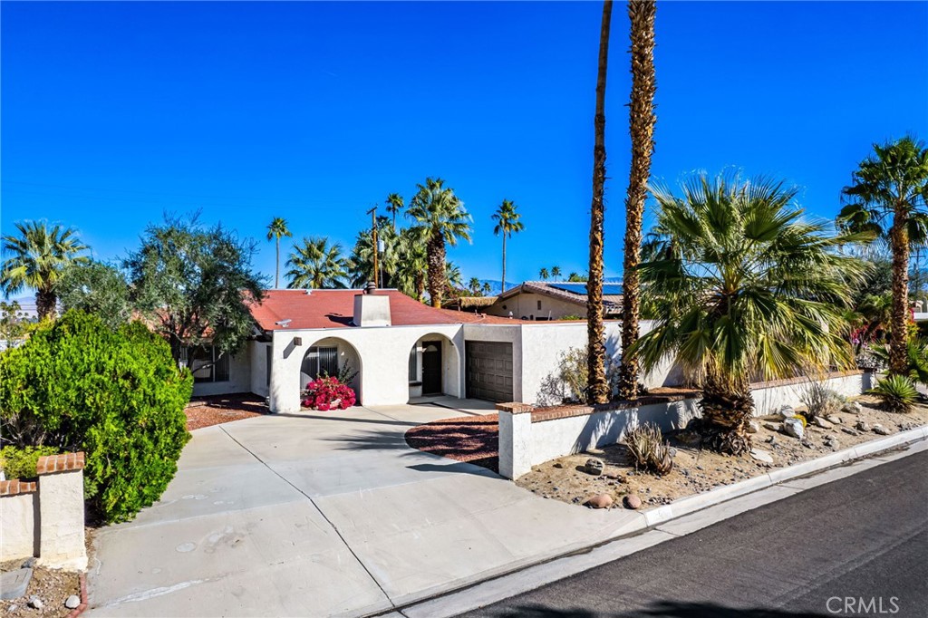 72640 Hedgehog Street Property Photo 1