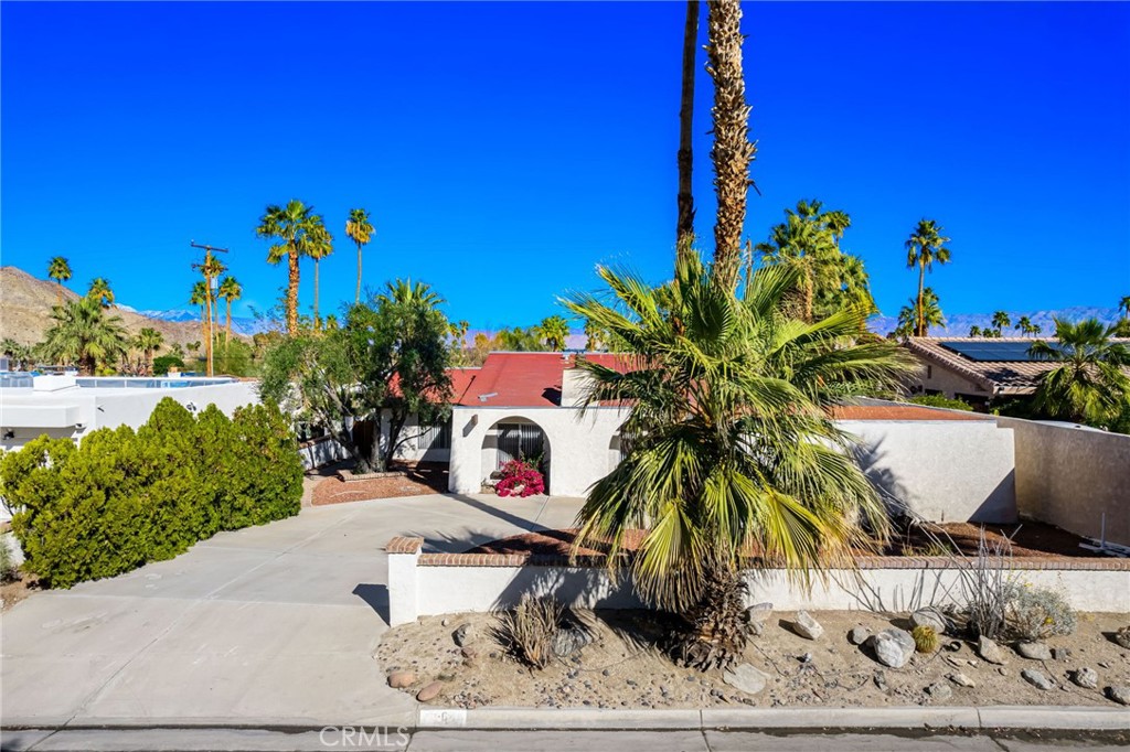 72640 Hedgehog Street Property Photo 2