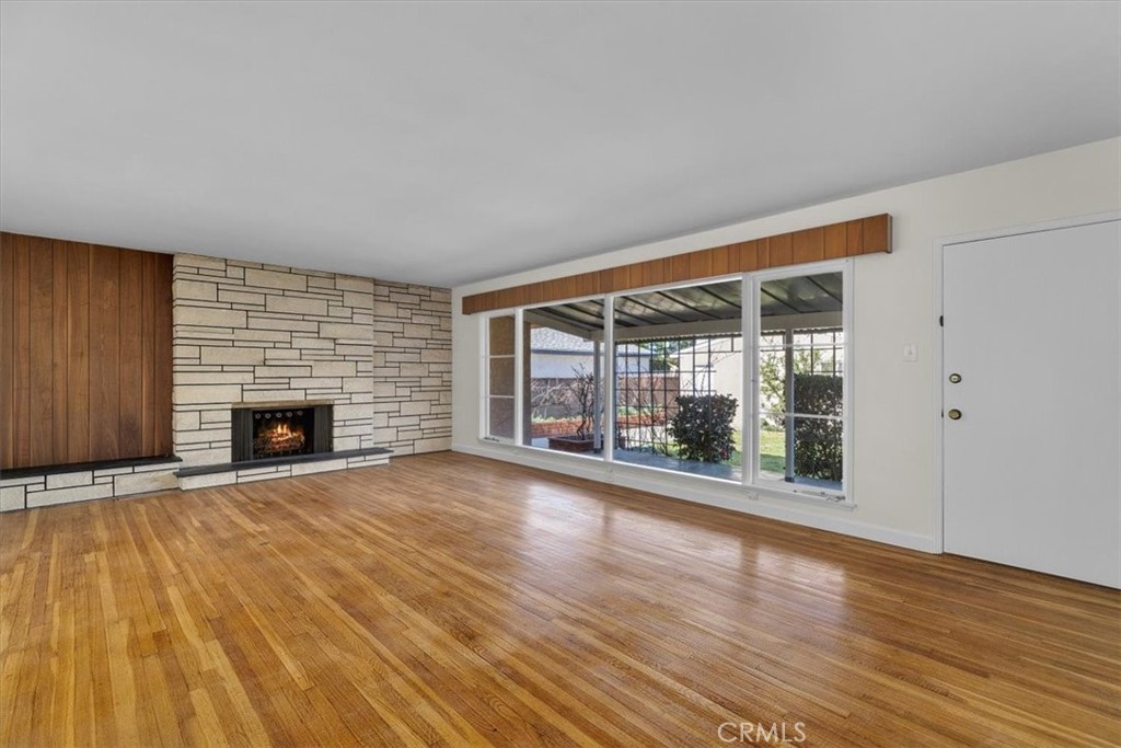 9047 Parrot Avenue Property Photo