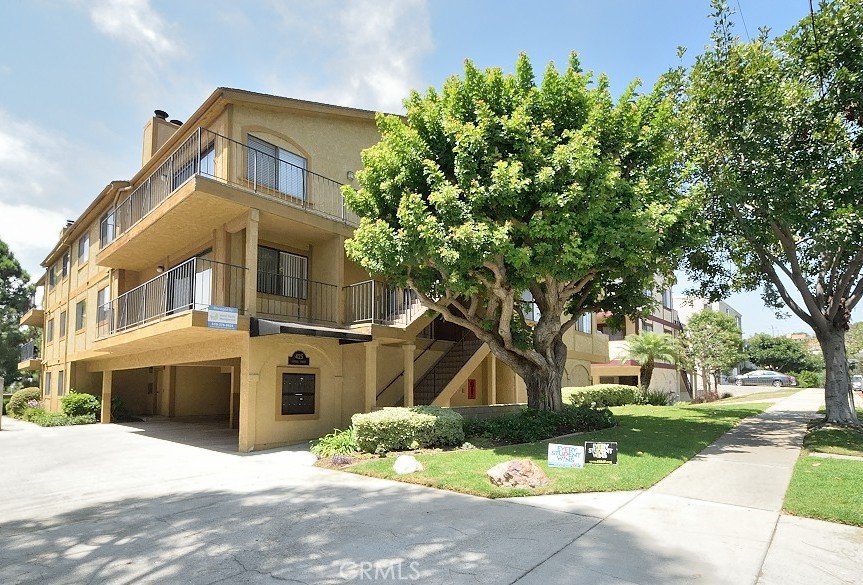 425 Sierra Street Property Photo