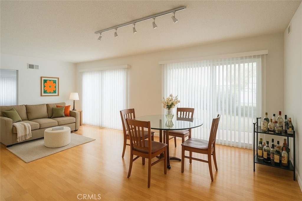 1629 S Van Ness Avenue Property Photo 20