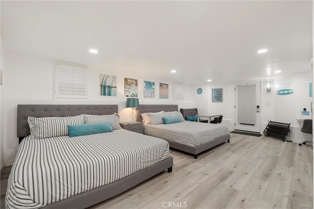 726 Esplanade Property Photo 14