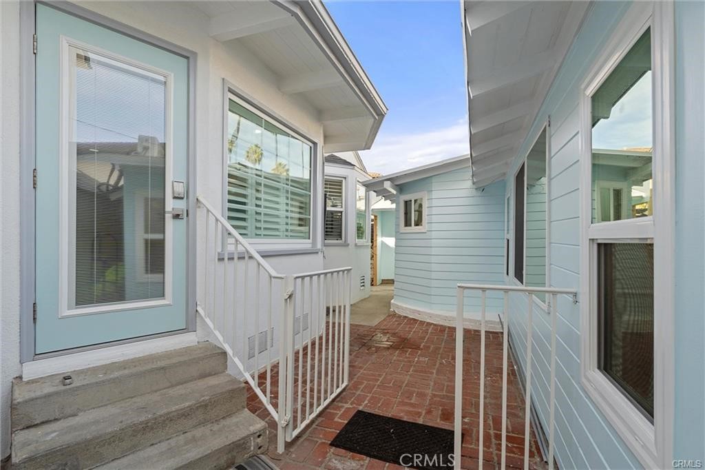 726 Esplanade Property Photo 23