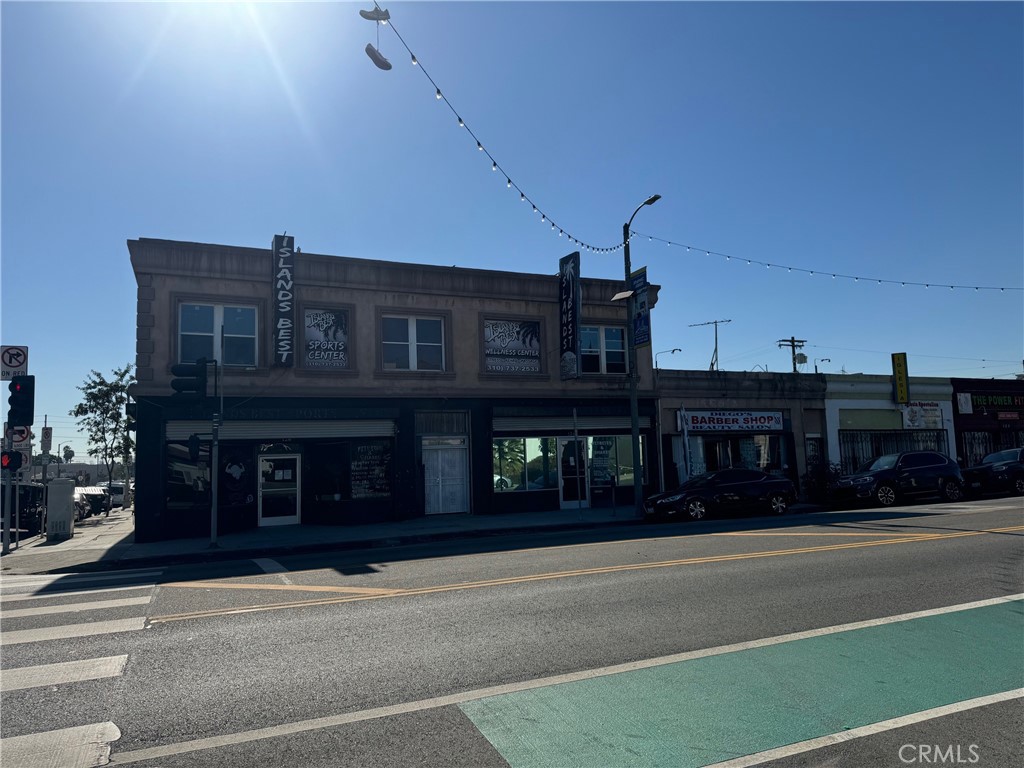 126 E Anaheim Street Property Photo