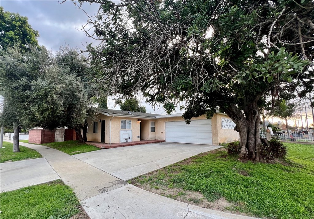 15705 Deblynn Avenue Property Photo