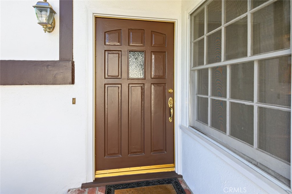 2303 Via Alamitos Property Photo 4