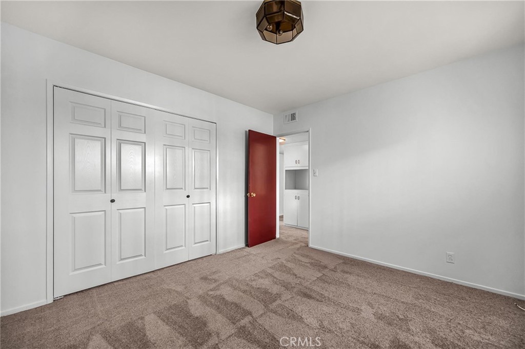 11838 Oxford Avenue Property Photo 15