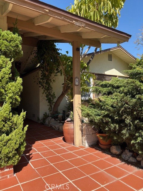 8 Silver Spring Drive Property Photo