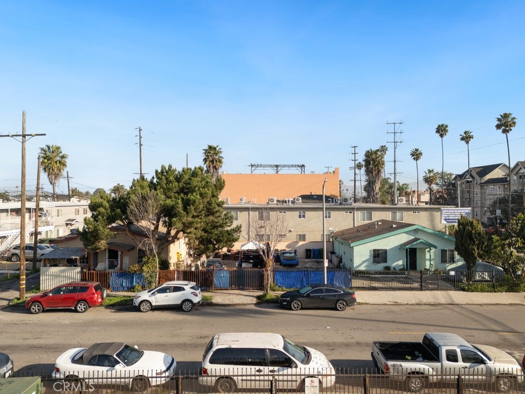 503 W 79th Street Property Photo