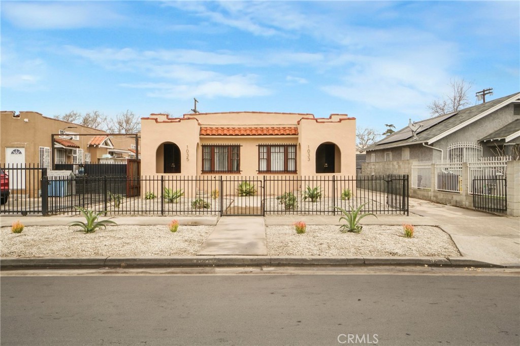 1035 W 60th Place Property Photo