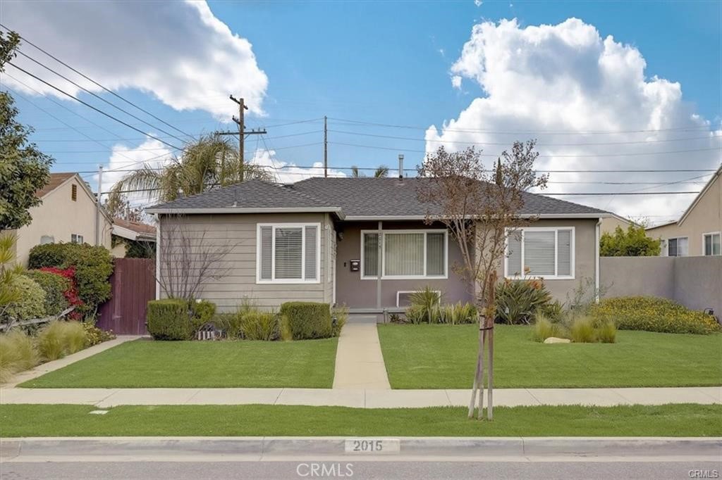 2015 W 152nd Street Property Photo