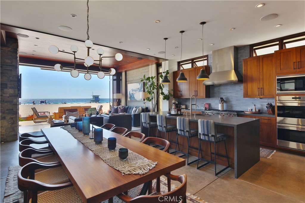 3124 The Strand Property Photo