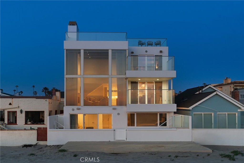 3557 Ocean Drive Property Photo