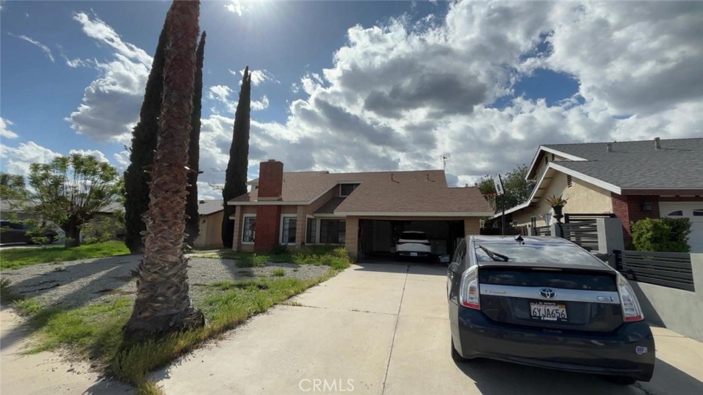 12201 Zinnia Street Property Photo