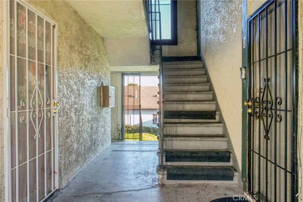 11139 Van Buren Ave Property Photo 6