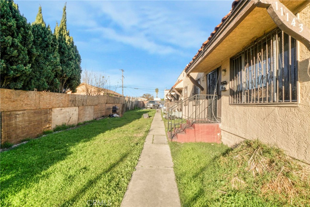 11139 Van Buren Ave Property Photo 11