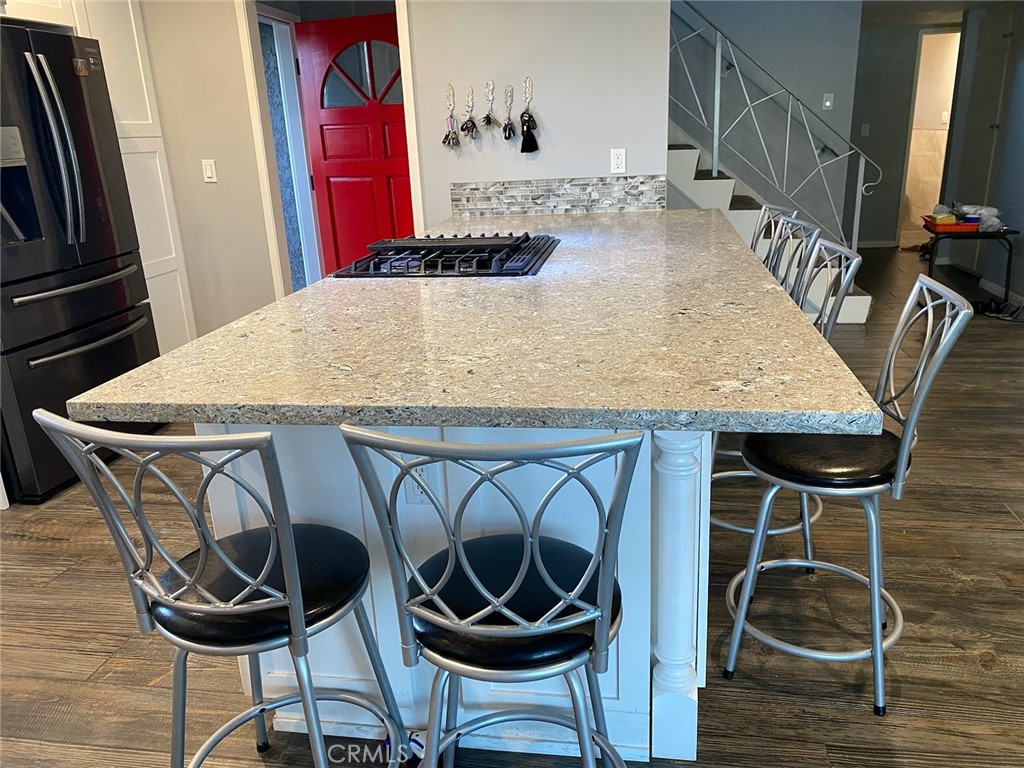 879 E Turmont Street Property Photo 3