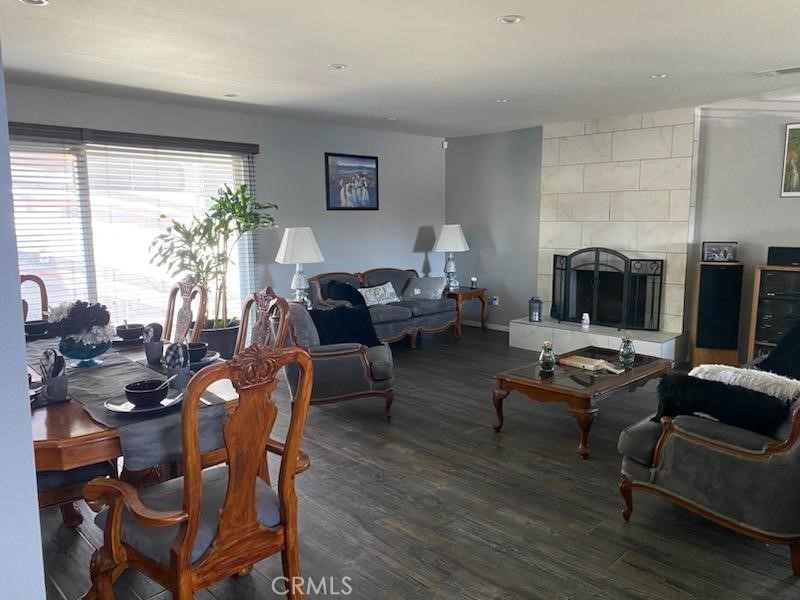 879 E Turmont Street Property Photo 7