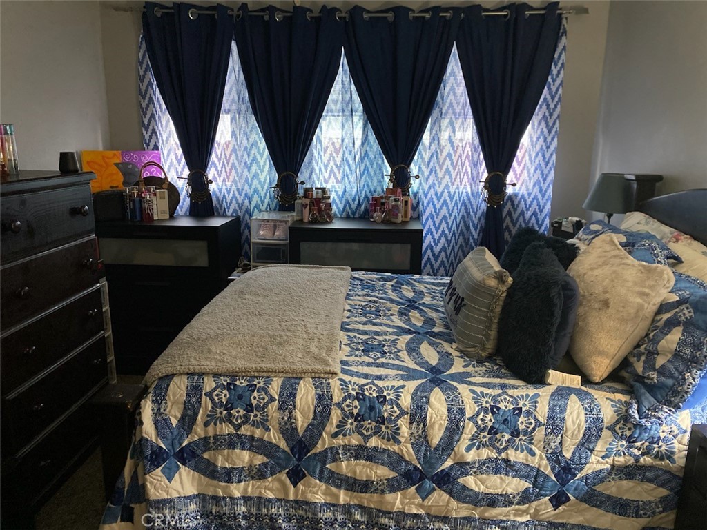 879 E Turmont Street Property Photo 12