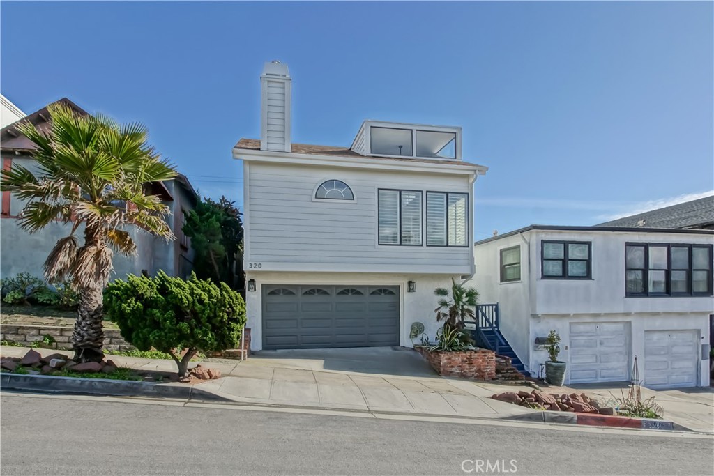 320 Marine Avenue Property Photo
