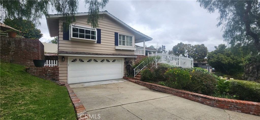 4409 Via Valmonte Property Photo
