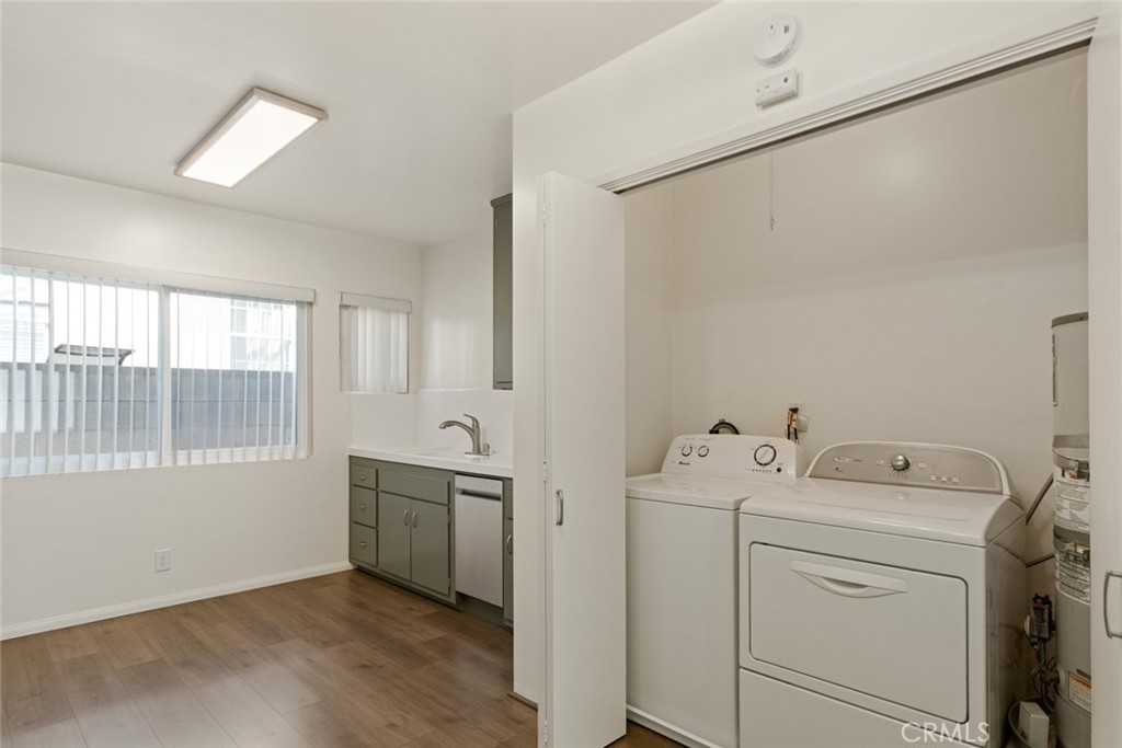 740 W 27th Street 1 Property Photo 15