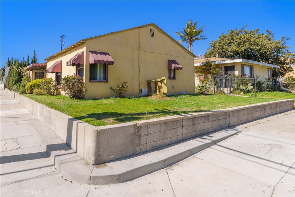 4357 W 120th Street Property Photo