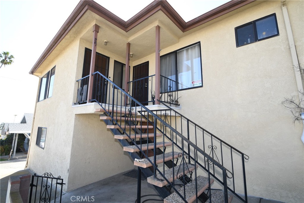 975 17th Street W Property Photo 9