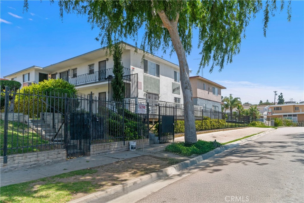 3205 Bartdon Avenue Property Photo