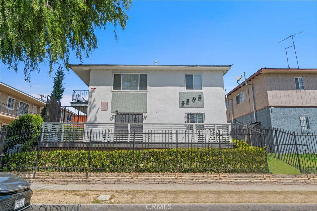 3205 Bartdon Avenue Property Photo 2
