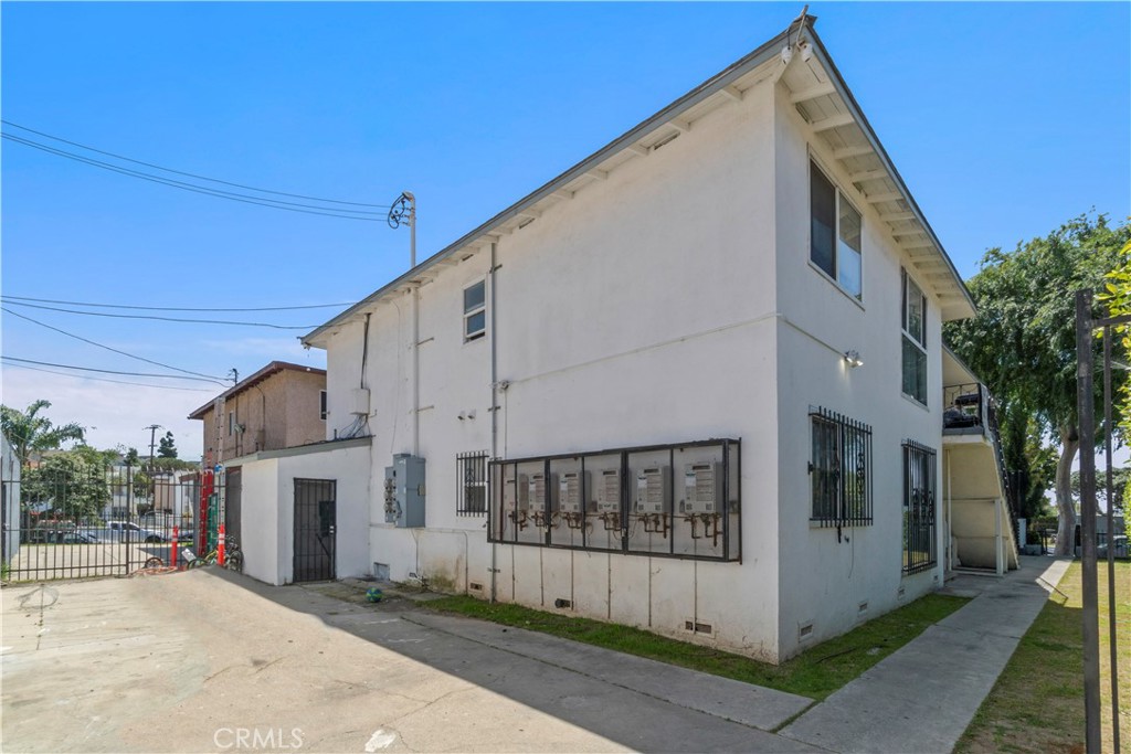 3205 Bartdon Avenue Property Photo 4