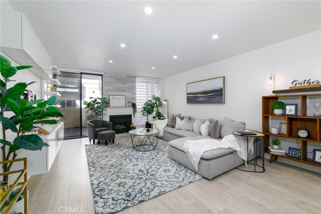 90045 Real Estate Listings Main Image