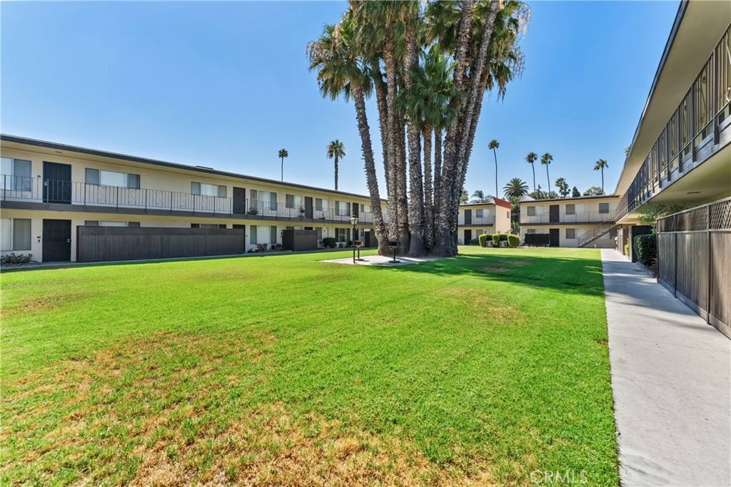 4641 Arlington Avenue Property Photo 7