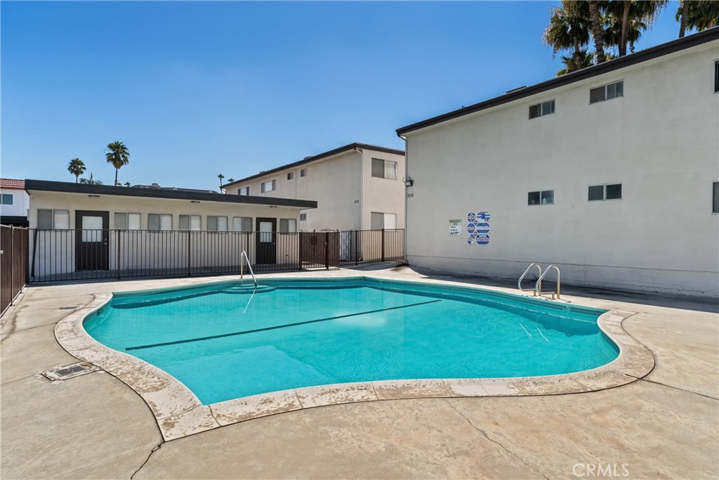4641 Arlington Avenue Property Photo 10