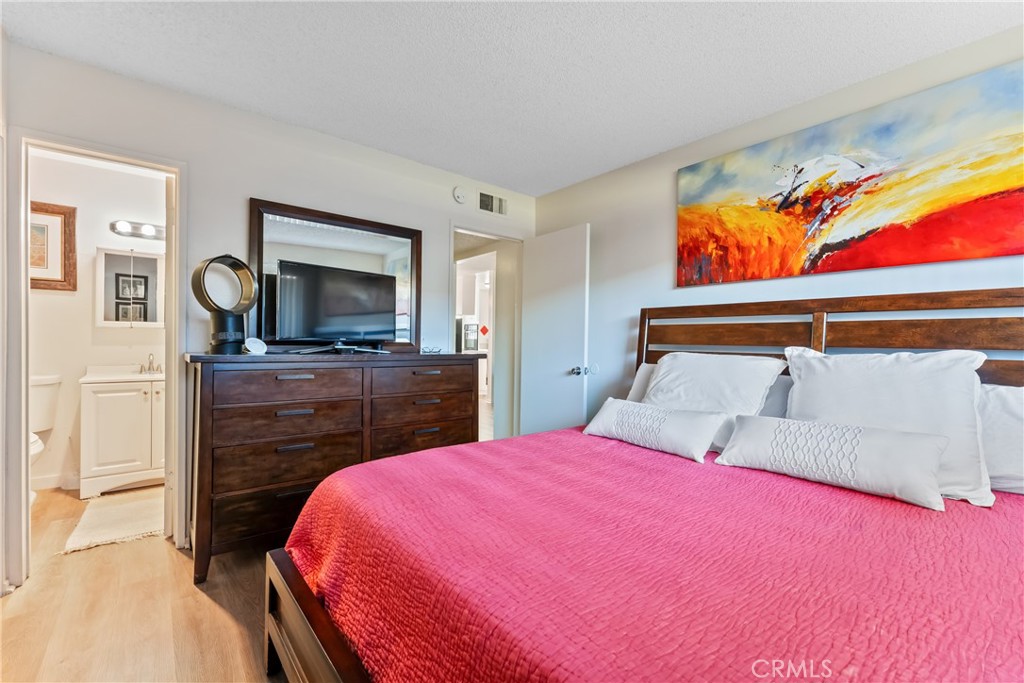 4641 Arlington Avenue Property Photo 22