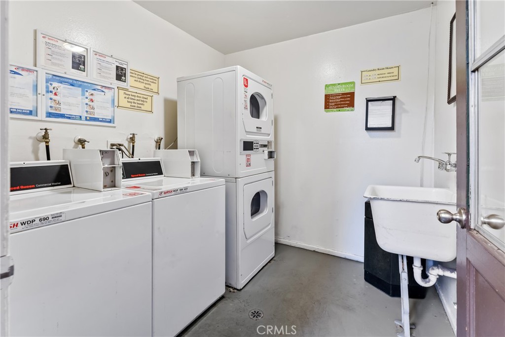 4641 Arlington Avenue Property Photo 32