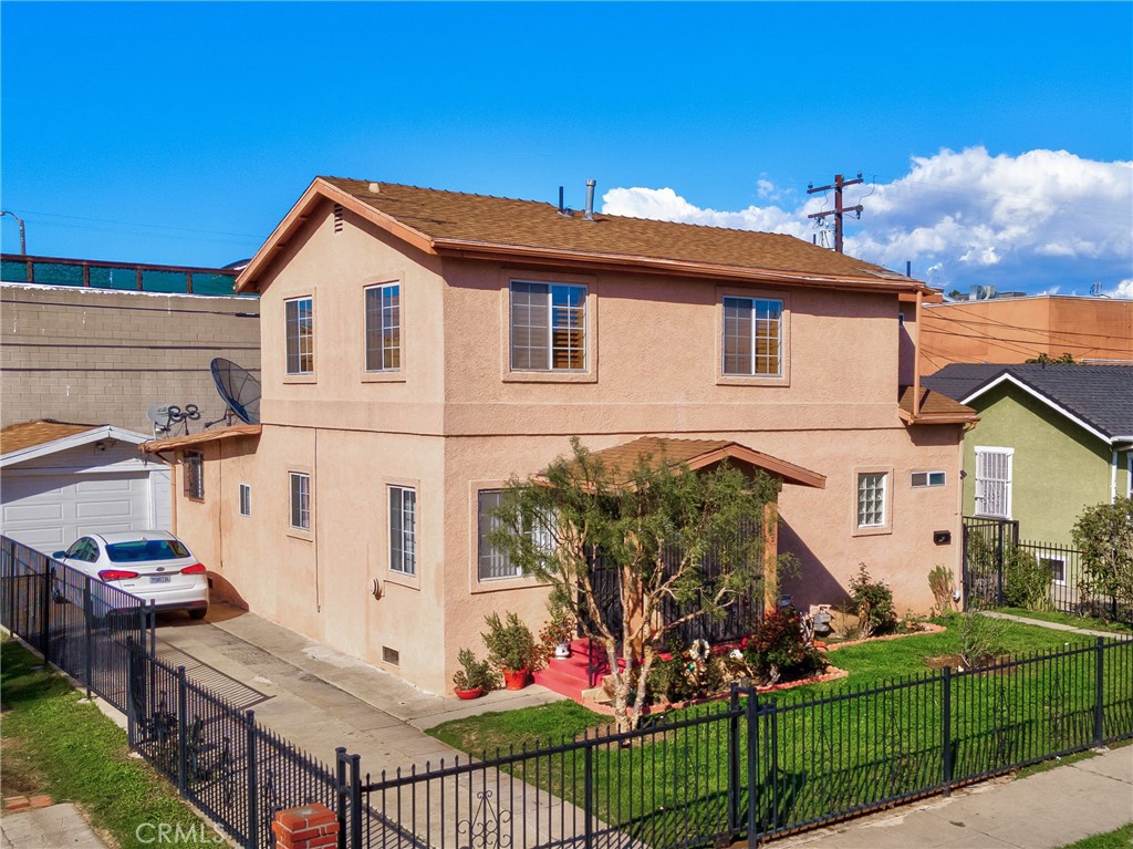 537 W Olive Street Property Photo