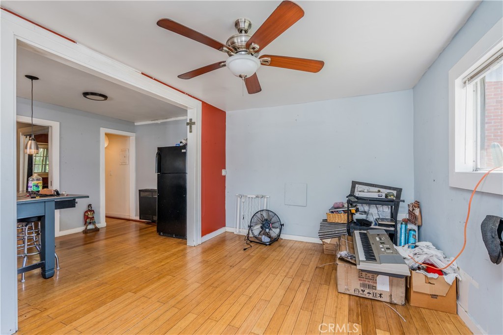 1361 W Vernon Avenue Property Photo 16