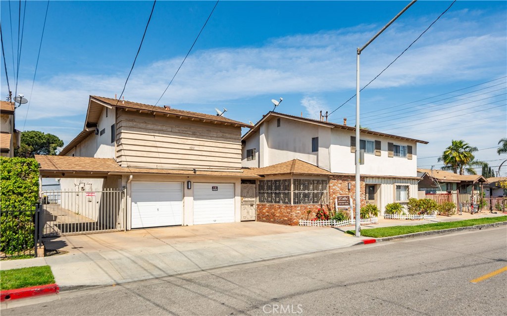 4221 E 60th Street Property Photo 1